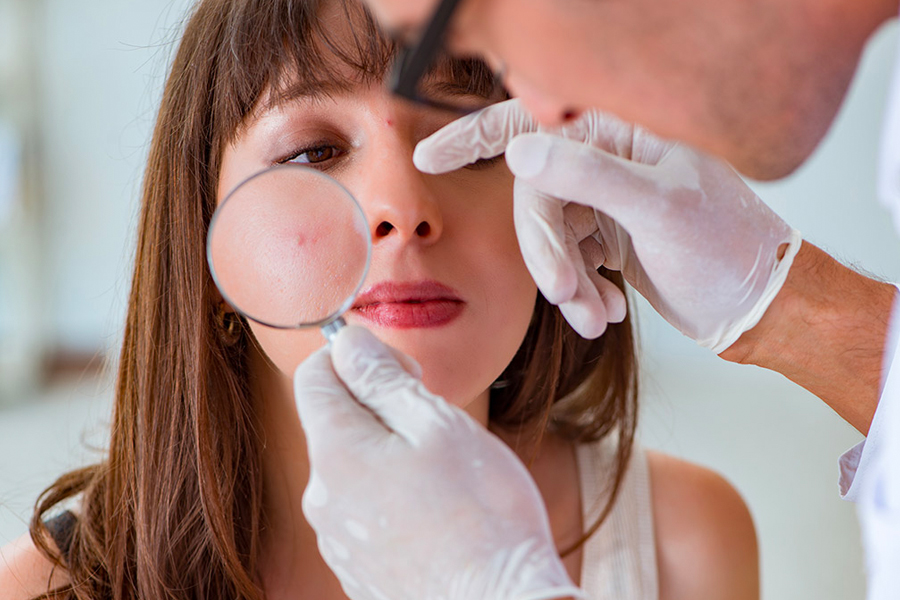 What to Look For in a Dermatologist
